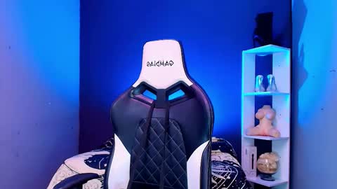 hot chocolate 4u online show from 09.13.25