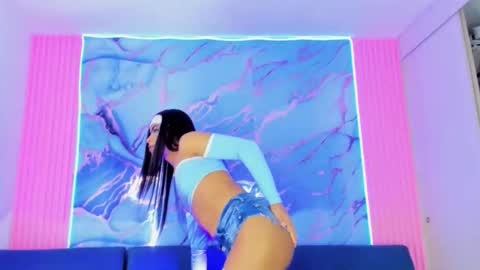 Snapshot of hot_couple_notlimits chatting on 11.20.25 PARTY TS online show from 11.20.25