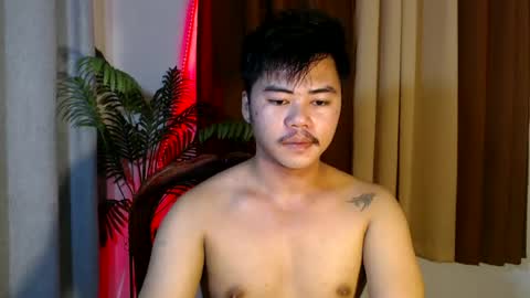 Snapshot of hot_emmanuel chatting on 06.16.26 hot_emmanuel online show from 06.16.26