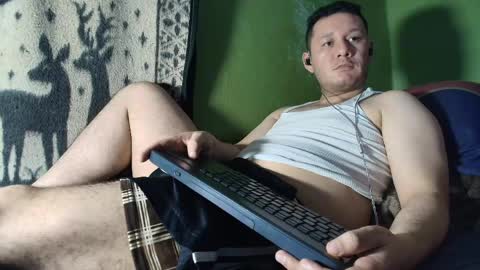 Snapshot of hot_guy36 chatting on 04.22.26 hot_guy36 online show from 04.22.26