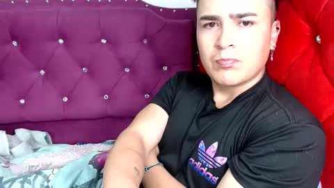 Snapshot of hot_jokerharley chatting on 03.11.25 anyelood soffi online show from 03.11.25