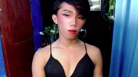 Snapshot of hot_khianna chatting on 02.12.26 Khianna online show from 02.12.26