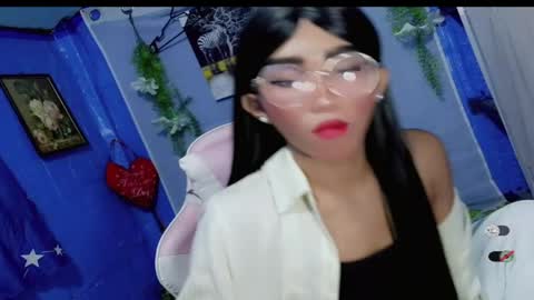 Snapshot of hot_khianna chatting on 03.27.26 Khianna online show from 03.27.26