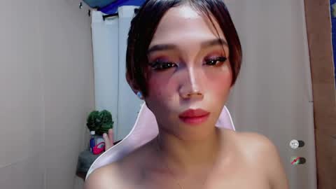 Snapshot of hot_khianna chatting on 05.01.26 Khianna online show from 05.01.26