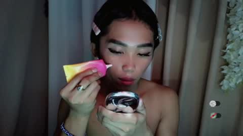 Snapshot of hot_khianna chatting on 05.14.26 Khianna online show from 05.14.26
