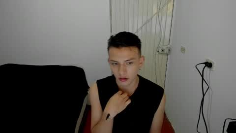 Snapshot of hot_latin_temptation chatting on 03.31.26 Alejandro online show from 03.31.26
