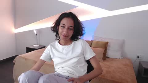 Alana online show from 12.13.24