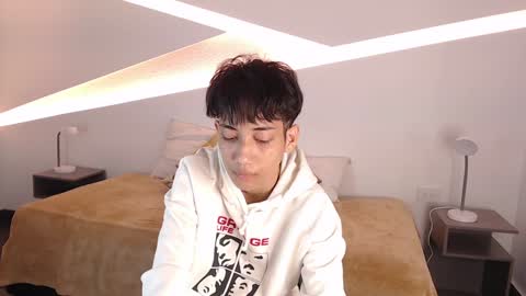 Alana online show from 01.26.25