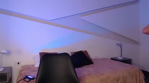 Alana online show from 02.12.25