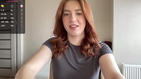 Snapshot of hot_lliinns chatting on 02.13.26 Lina online show from 02.13.26