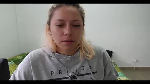 Mia online show from 02.13.25