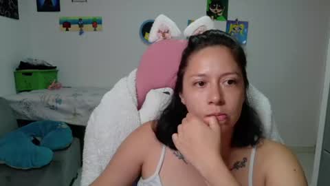Mia online show from 07.16.26