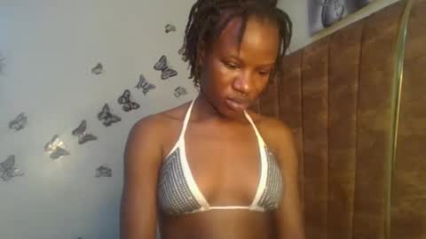 hot petite100 online show from 04.17.26