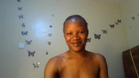 Snapshot of hot_petite100 chatting on 06.16.26 hot petite100 online show from 06.16.26