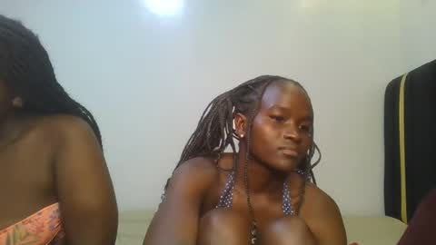 Snapshot of hot_petite12 chatting on 08.01.26 Petite online show from 08.01.26