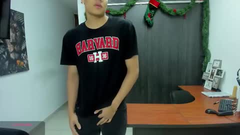 Vanesa Oliver and Andrew online show from 01.12.26