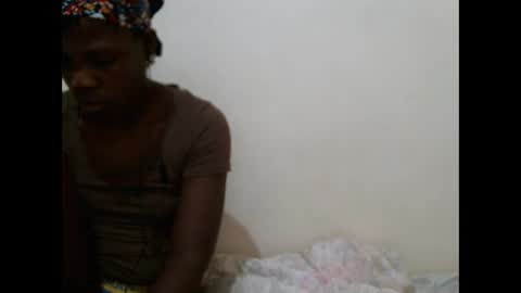 hot_shannia online show from 10.30.25