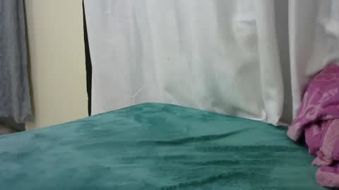 tara online show from 10.27.25