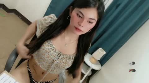 Snapshot of hot_yanna143 chatting on 07.01.26 Yanna online show from 07.01.26