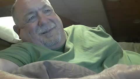 Snapshot of hotandhornyxxx1 chatting on 06.11.26 Hot and Horny online show from 06.11.26