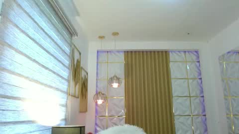 Sofia LovesYou online show from 12.07.24