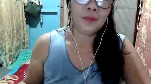 Snapshot of hotbetty_45 chatting on 06.28.26 hotbetty_45 online show from 06.28.26