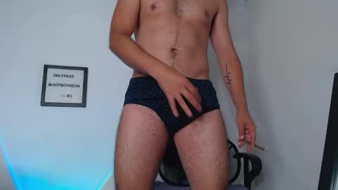 Alex Neon online show from 01.18.25