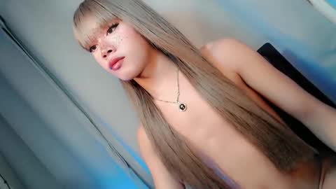 hotchescacummer online show from 01.16.26