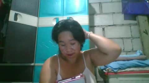 Snapshot of hotchicks4uxx chatting on 02.18.26 hotchicks4uxx online show from 02.18.26