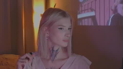 hotchubently online show from 03.04.25