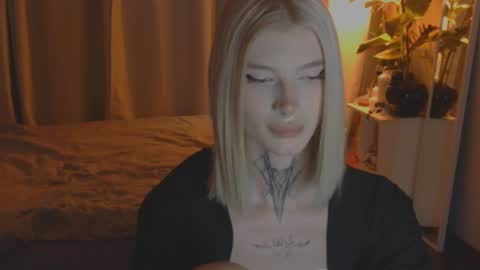 hotchubently online show from 03.08.25