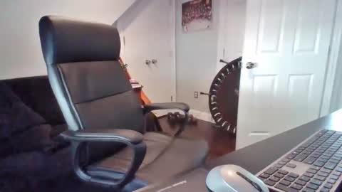 hotdog1124 online show from 02.27.26