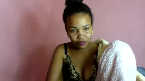 Snapshot of hotfelicia chatting on 07.20.26 hotfelicia online show from 07.20.26