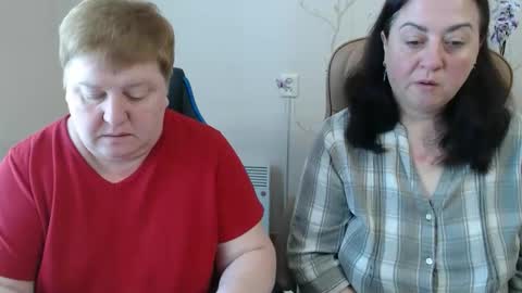 Snapshot of hotfiremommy chatting on 05.05.26 LimonkaFire online show from 05.05.26