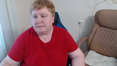 Snapshot of hotfiremommy chatting on 05.26.26 LimonkaFire online show from 05.26.26