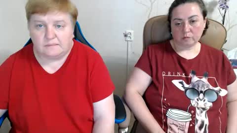 Snapshot of hotfiremommy chatting on 06.06.26 LimonkaFire online show from 06.06.26