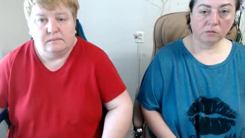 Snapshot of hotfiremommy chatting on 06.07.26 LimonkaFire online show from 06.07.26