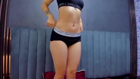 Snapshot of hothannah_ chatting on 02.16.26 hannah online show from 02.16.26