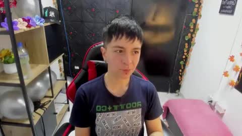 Snapshot of hothannah_ chatting on 03.12.26 hannah online show from 03.12.26