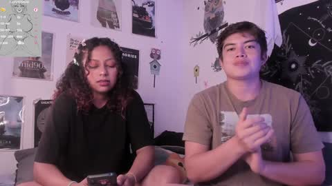 Snapshot of hothoneychile chatting on 01.25.25 Sam and Nico online show from 01.25.25