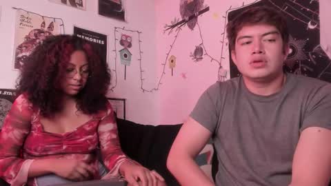 Snapshot of hothoneychile chatting on 10.29.25 Sam and Nico online show from 10.29.25