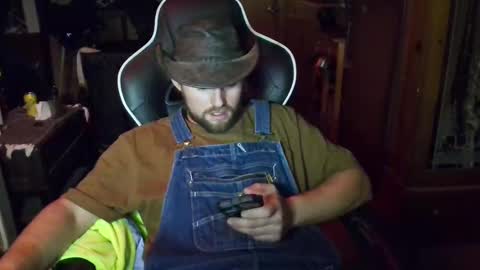 TW28 online show from 10.27.25