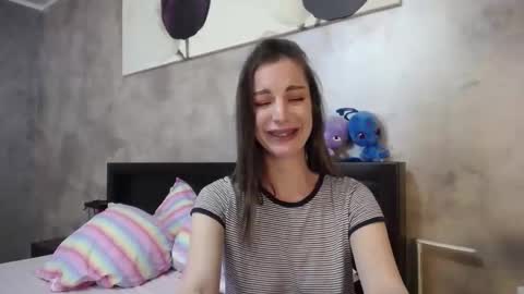 Lia   online show from 02.23.26