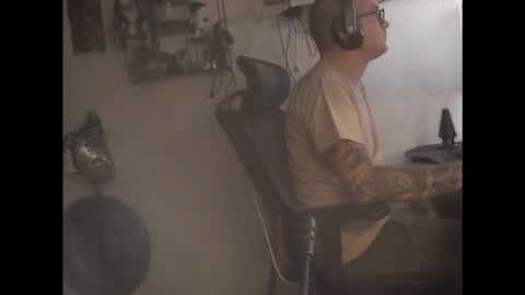 Snapshot of hotkinkytat chatting on 03.04.26 hotkinkytat online show from 03.04.26