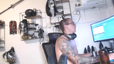 Snapshot of hotkinkytat chatting on 04.04.26 hotkinkytat online show from 04.04.26