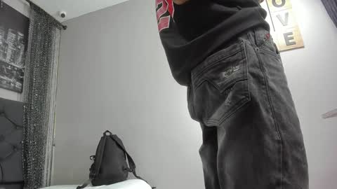 Snapshot of hotkoljeixxx chatting on 01.19.25 Hotkoljei online show from 01.19.25