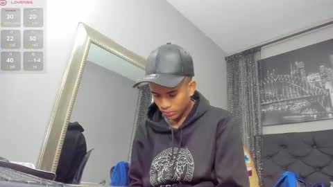 Snapshot of hotkoljeixxx chatting on 03.07.25 Hotkoljei online show from 03.07.25