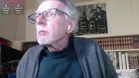 Snapshot of hotlux_54 chatting on 05.17.26 hotlux_54 online show from 05.17.26