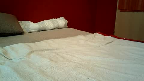 Makenzie online show from 03.11.25