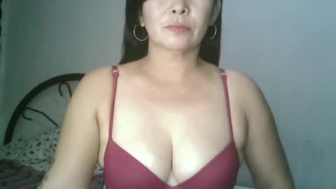 Snapshot of hotmamajen4u chatting on 07.02.26 hotmamajen4u online show from 07.02.26